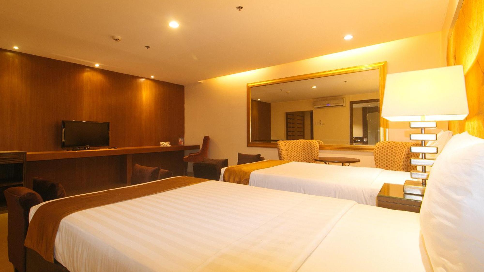 Torre Venezia Suites Quezon City Exterior foto