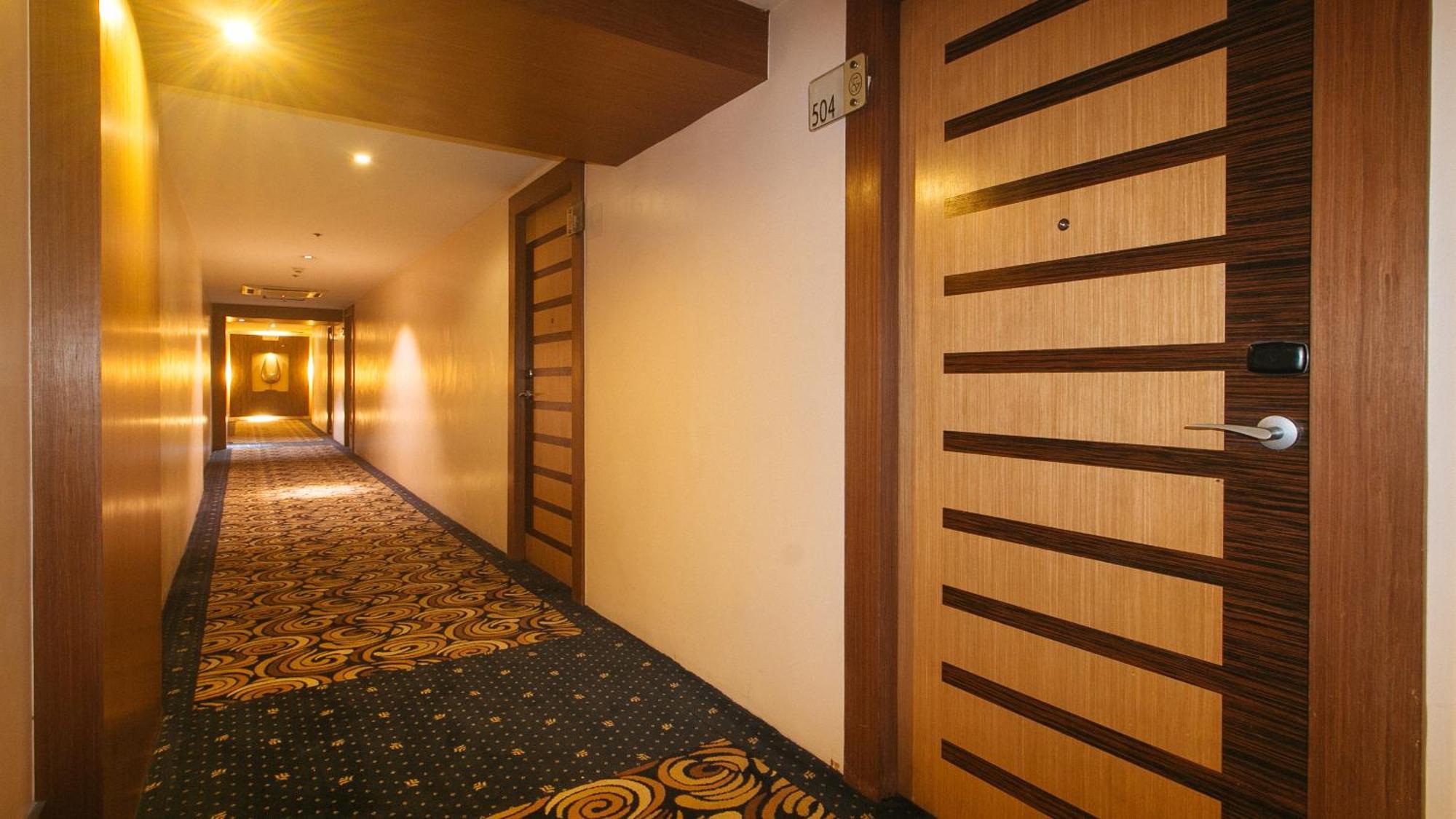 Torre Venezia Suites Quezon City Exterior foto